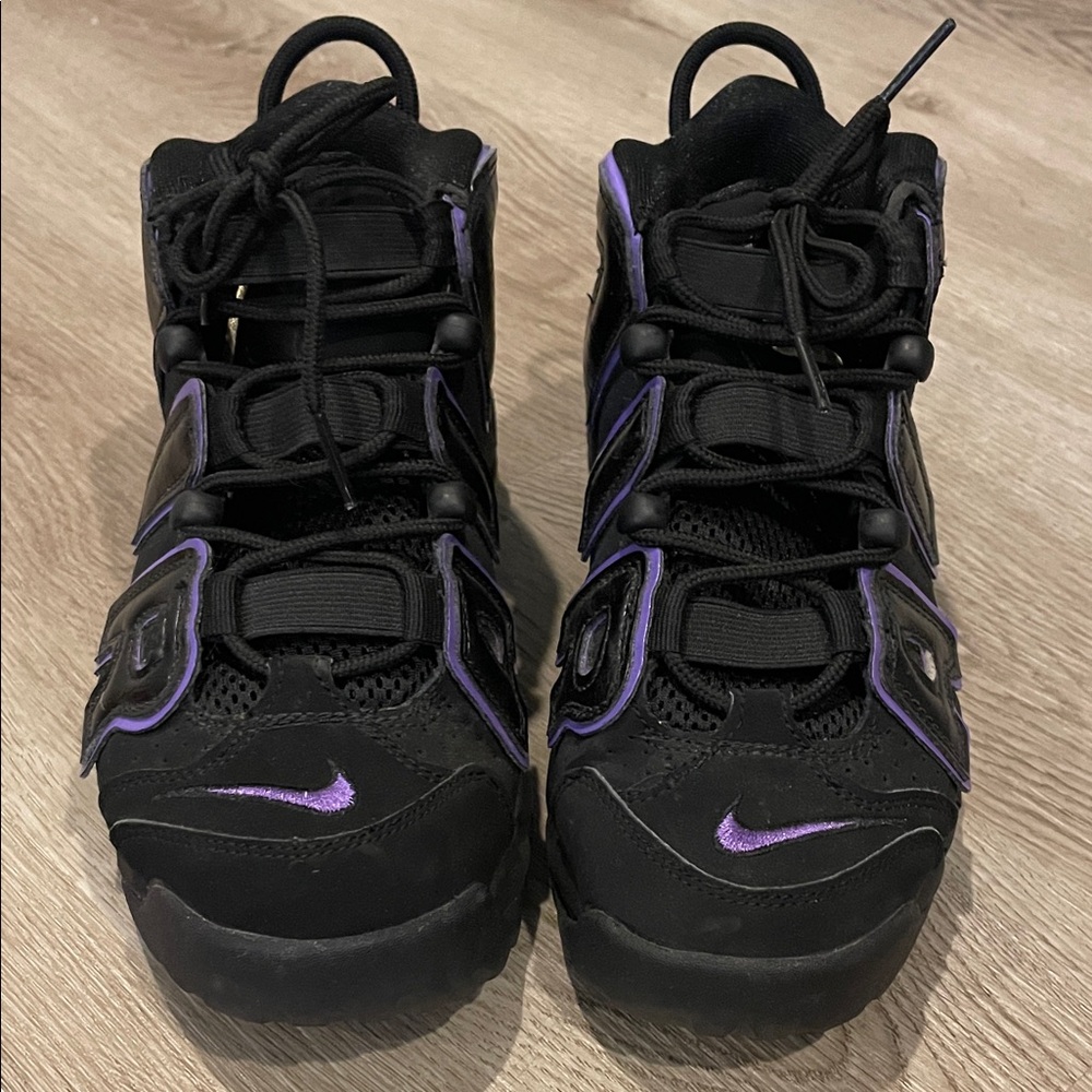Nike Black and Purple Athletic Sneakers